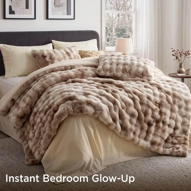 🐰 Faux Rabbit Fur Bubble Comforter Set 3pcs, Soft Jacquard Embroidery All Season Bedding
