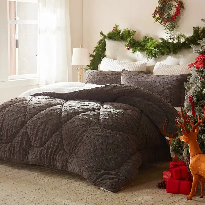 🛏️ Soft Milk Velvet Comforter Set | 2pcs/3pcs Plain All Season Bedding with Pillowcases, Machine Washable
